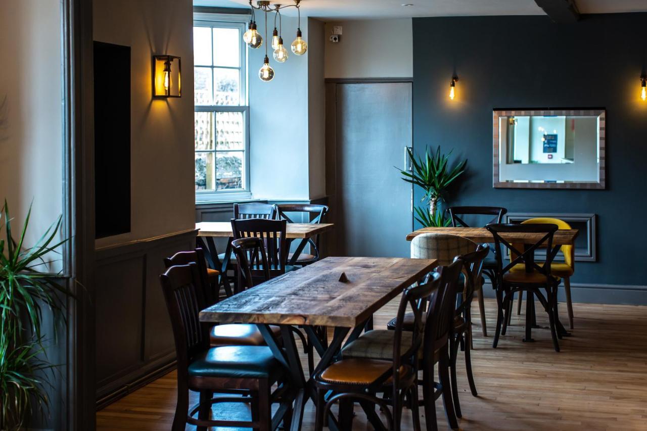 Coach House Inn ดอร์เชสเตอร์ ภายนอก รูปภาพ
